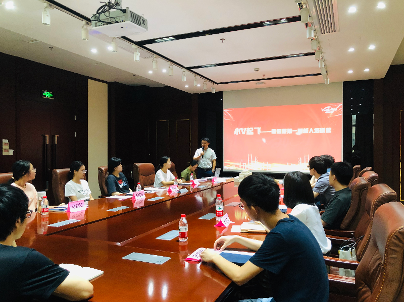 DG视讯官网总经理欢迎新同事